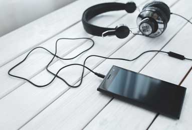 骑士队逆转胜强敌：激情碰撞下的篮球盛宴与战术解析